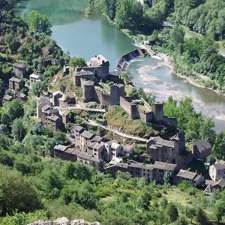 Maison De Campagne Dans Hameau Typique بيت للعطل Réquista
