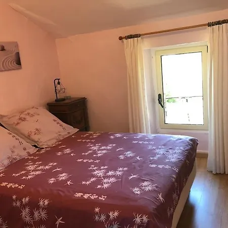 Maison De Campagne Dans Hameau Typique بيت للعطل *