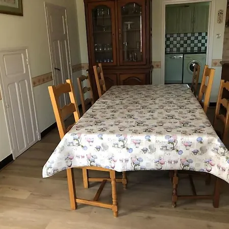 Maison De Campagne Dans Hameau Typique * Réquista